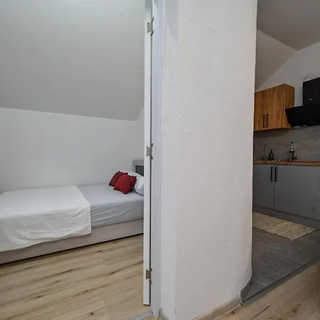 Uma Apartment